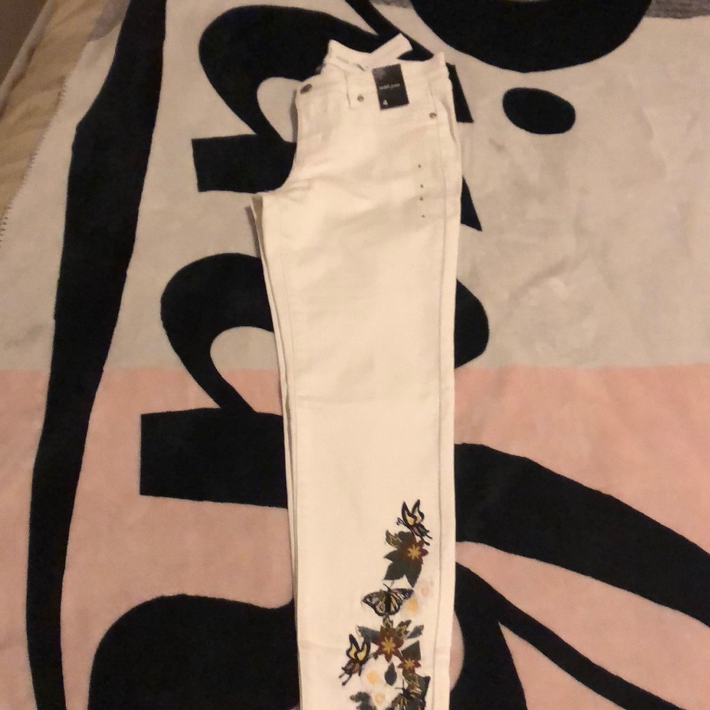 New York and company white pants